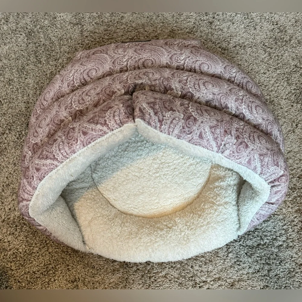NEW Cat Bed